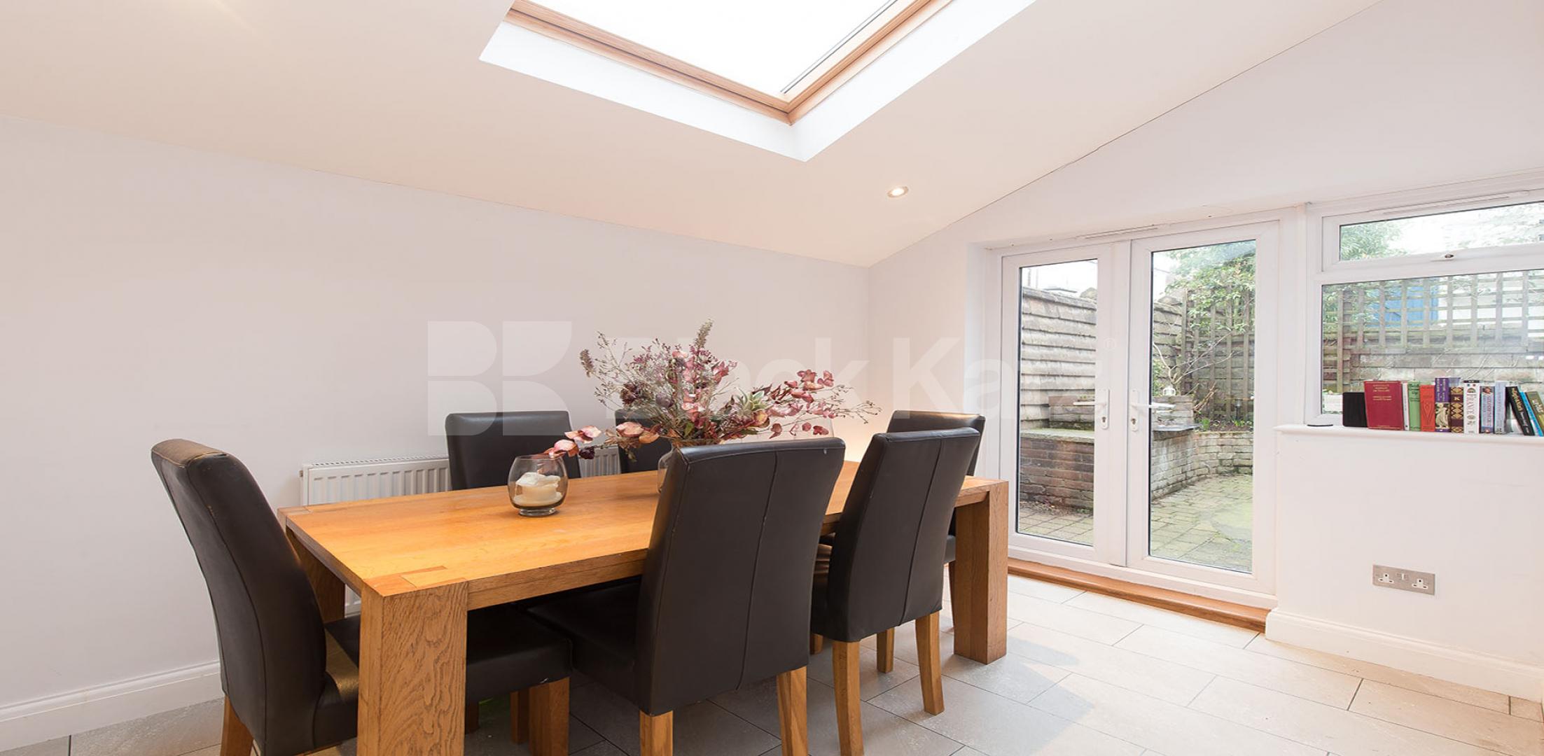 			Fantastic New Instruction!, 2 Bedroom, 1 bath, 1 reception Ground Floor Flat			 Cecile Park, Crouch End